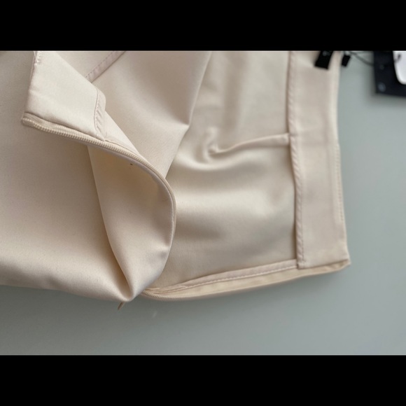 Zara tulip skirt - Picture 4 of 9